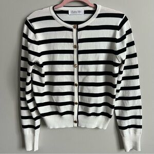 Striped Black and White Women's Sweater, Size Medium